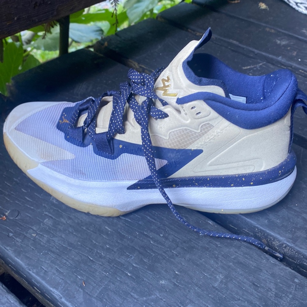 Jordan Zions light worn